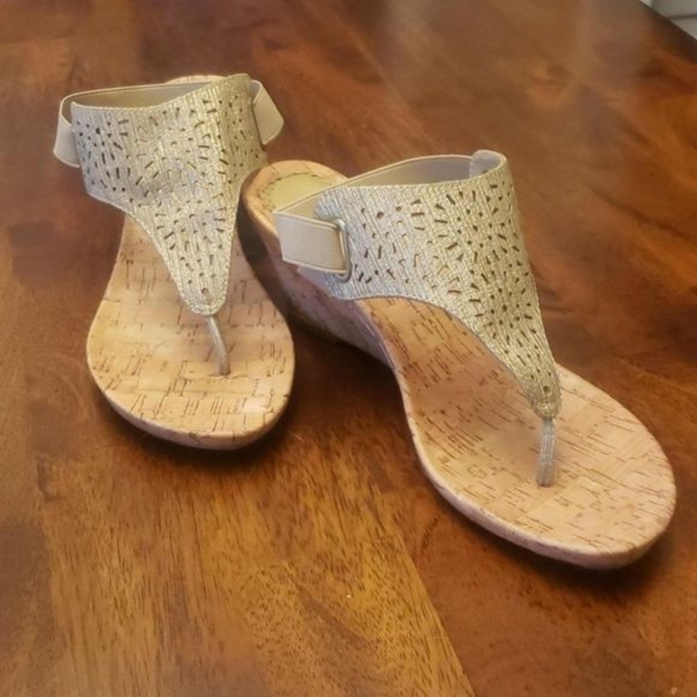 Elegant Beige Wedge Sandals